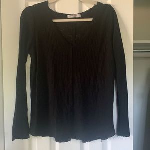 V-neck sweater top